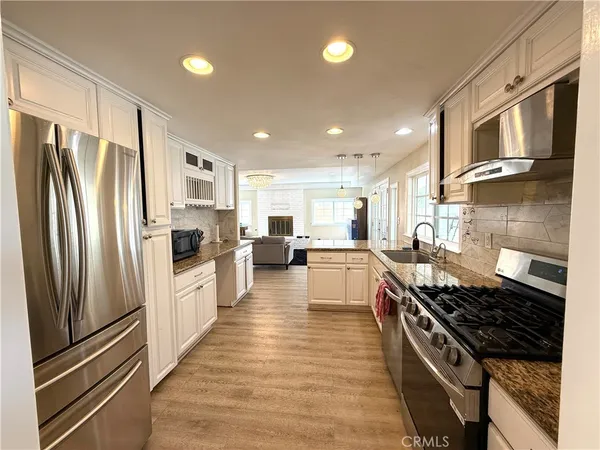 $1,500 | 1341 South Pembrooke Lane, Unit B, Anaheim, CA 92804