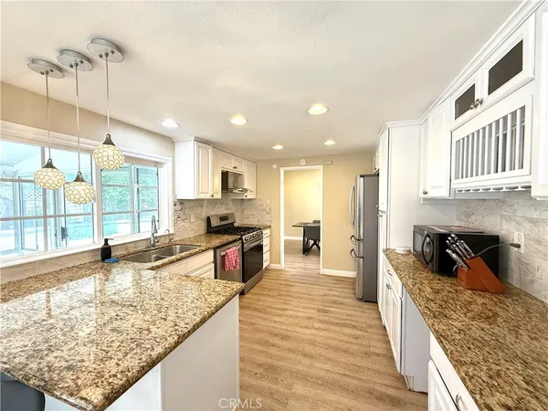 $1,500 | 1341 South Pembrooke Lane, Unit B, Anaheim, CA 92804