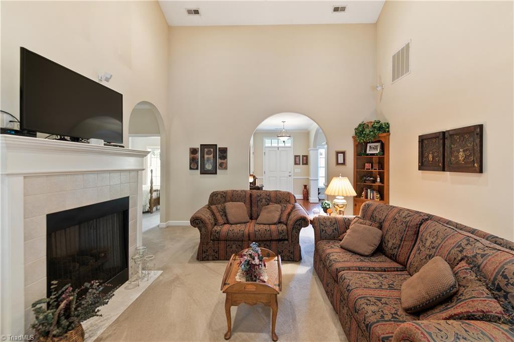 7400 Craigberry Court Rural Hall, NC 27045 - Photo 10 of 44 Gallery Image 10