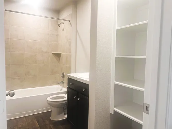 $2,000 | 21018 Belmont Village Way, Katy, TX 77449