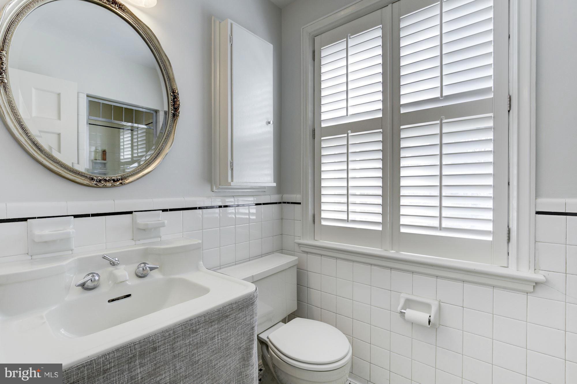 3812 Fordham Road Northwest Washington, DC 20016 - Photo 9 of 16 Interior (General)