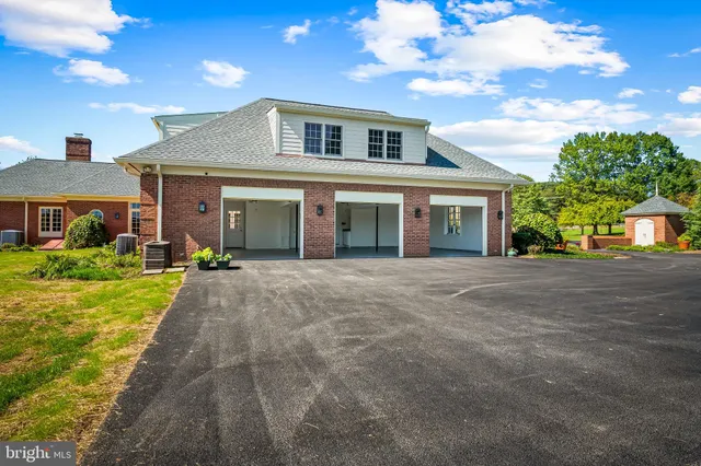 $2,675,000 | 1211 Belfast Road, Sparks Glencoe, MD 21152