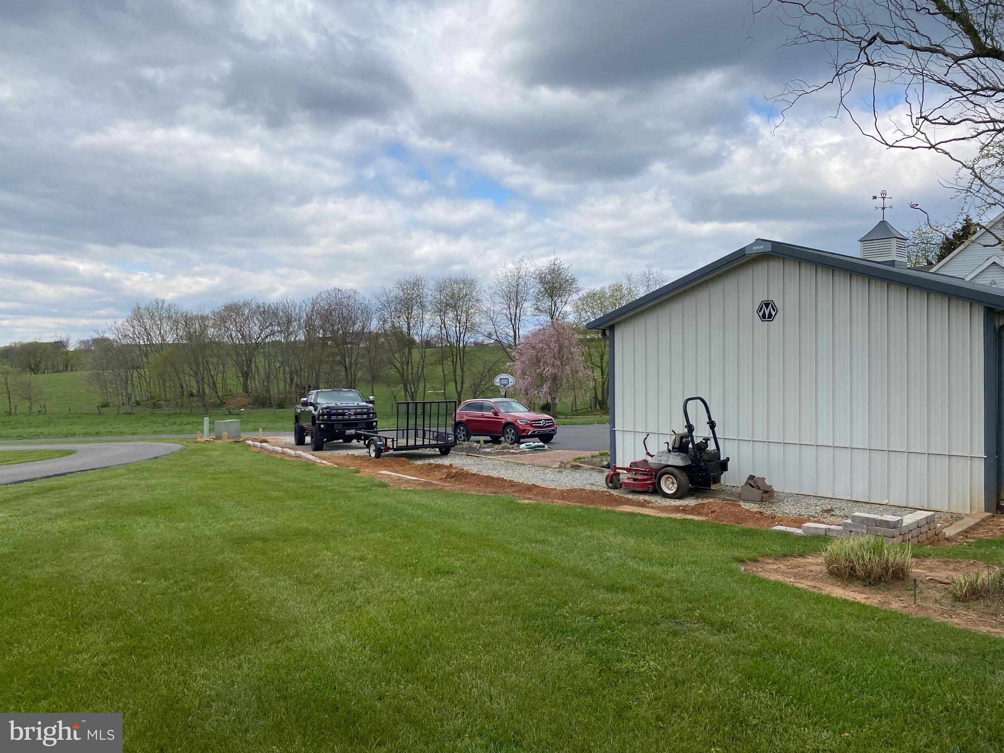 7307 Monroe Road Boonsboro, MD 21713 - Photo 34 of 45 side view of detached garage