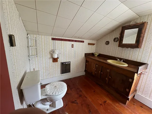 $206,700 | 834 Dry Brook Road, Waverly, NY 14892