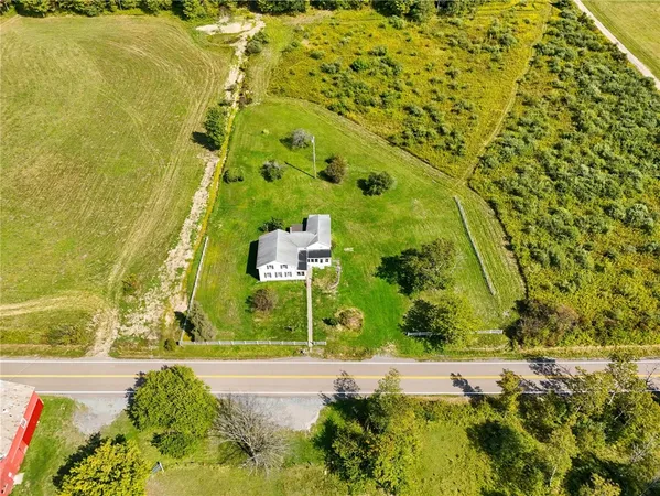 $206,700 | 834 Dry Brook Road, Waverly, NY 14892