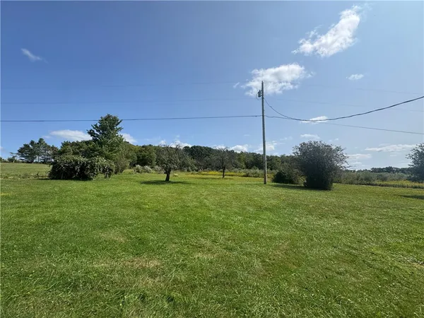 $206,700 | 834 Dry Brook Road, Waverly, NY 14892