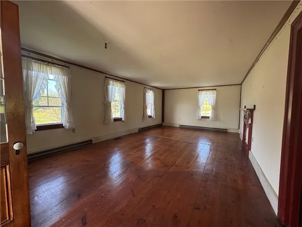 $206,700 | 834 Dry Brook Road, Waverly, NY 14892