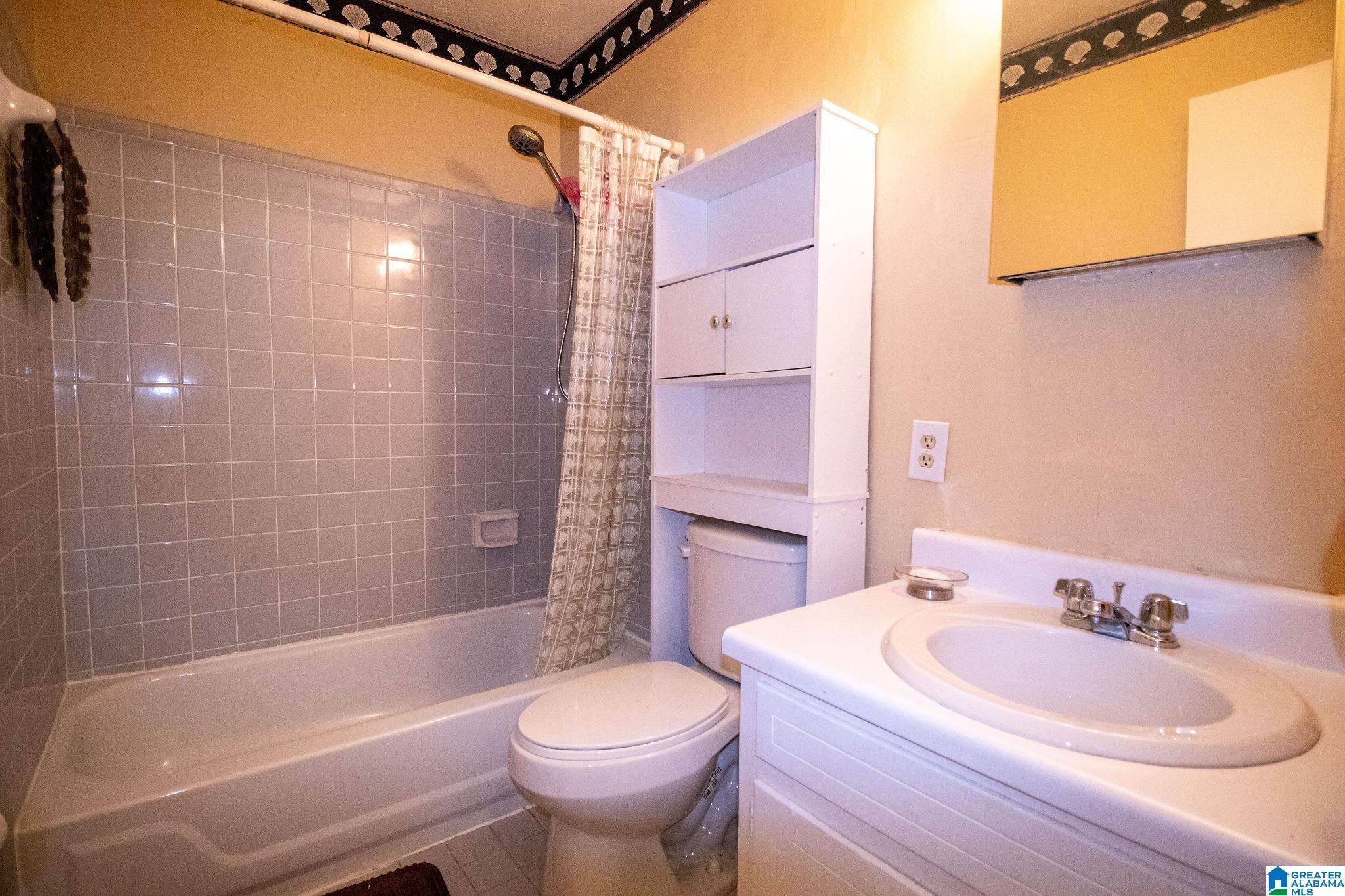 1304 Robertson Road Anniston, AL 36207 - Photo 31 of 43