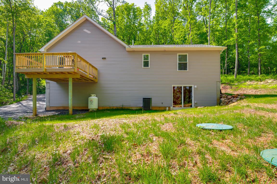 325 Blue Sky Road Linden, VA 22642 - Photo 8 of 37 Rear Elevation