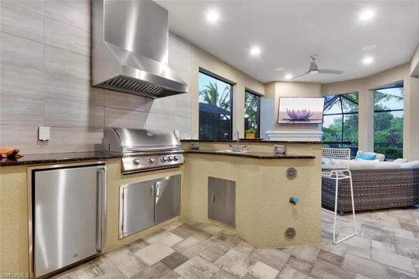 $15,000 | 9630 Campanile Circle, Naples, FL 34114