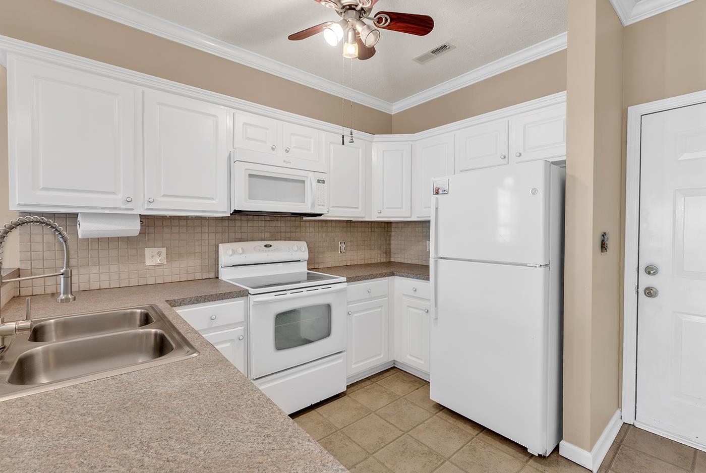 248 Sun Colony Boulevard, Unit 104 Longs, SC 29568 - Photo 8 of 29