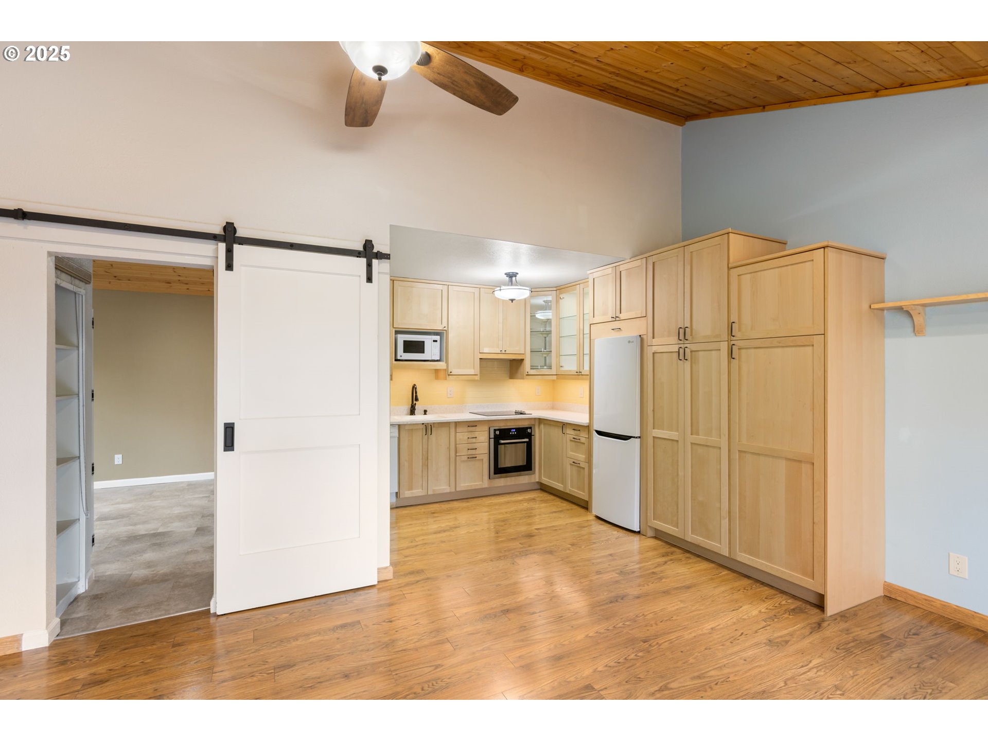 7734 Southwest Barnes Road, Unit A Portland, OR 97225 - Photo 12 of 37 Kitchen