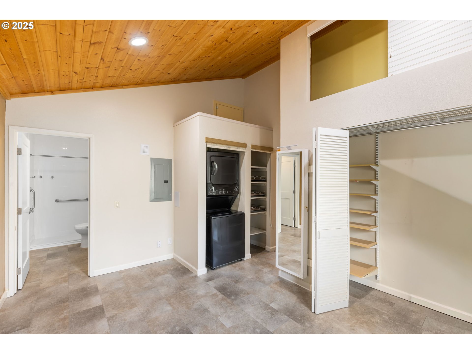 7734 Southwest Barnes Road, Unit A Portland, OR 97225 - Photo 21 of 37 Storage