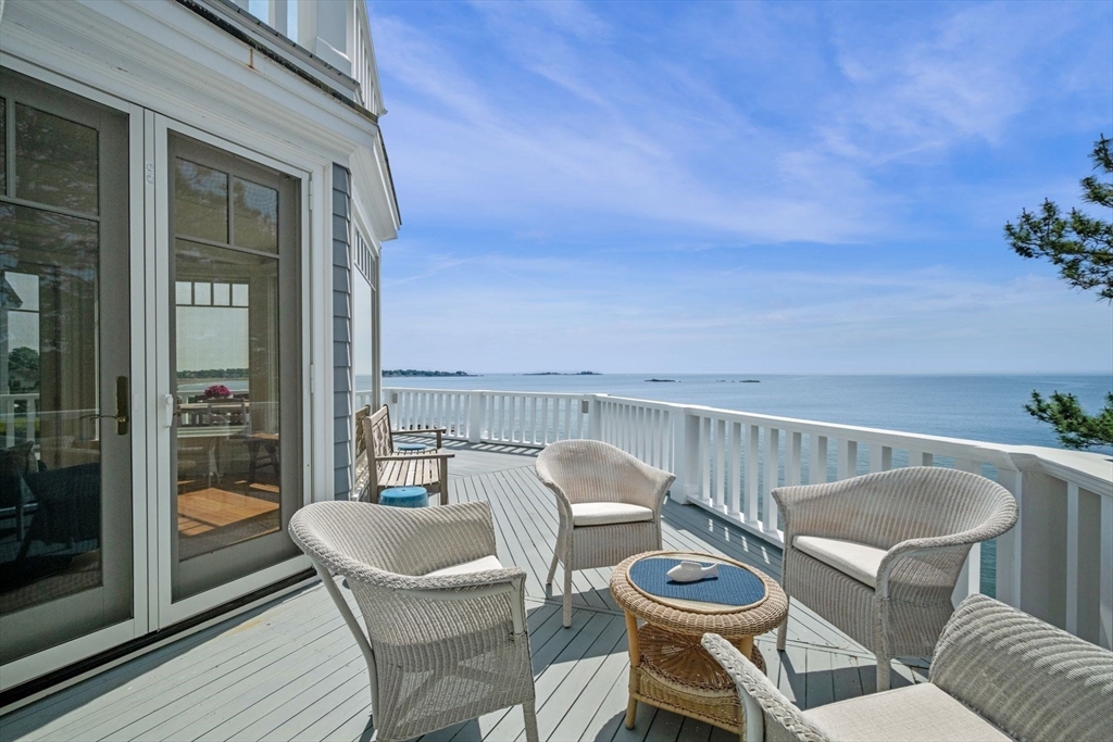 16 Coolidge Road Marblehead, MA 01945 - Photo 11 of 41