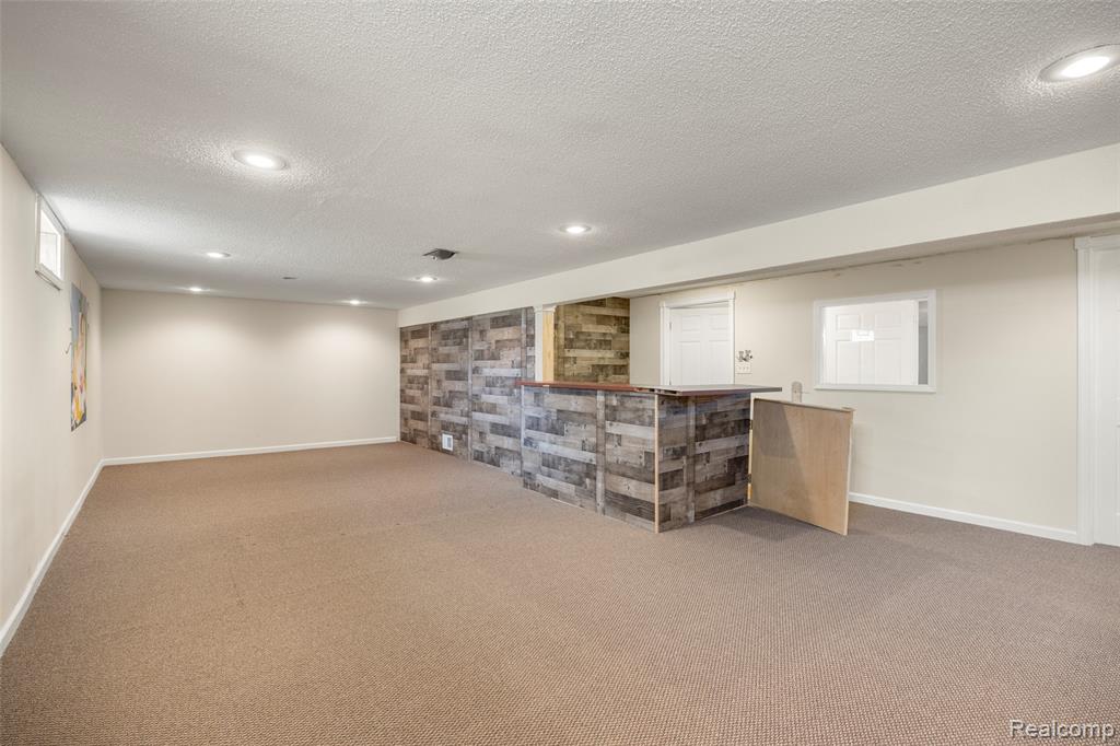 52909 10 Mile Road South Lyon, MI 48178 - Photo 26 of 54 Gallery Image 26