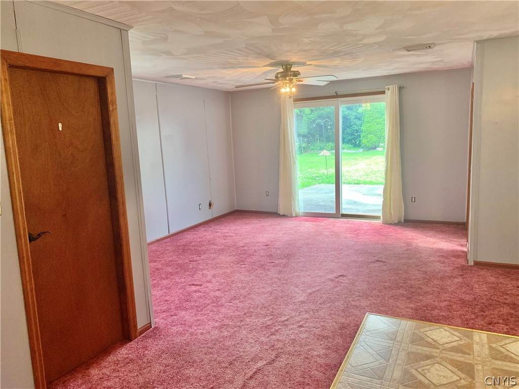 53 Pinecrest Road Whitestown, NY 13492 - Photo 14 of 33 Spacious living room