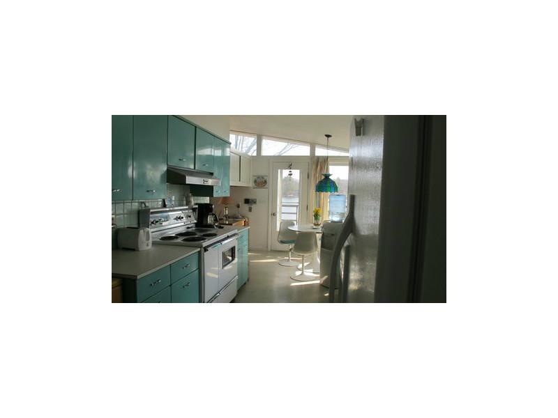 86 Coolridge Road Johnston, RI 02828 - Photo 14 of 25 Kitchen.