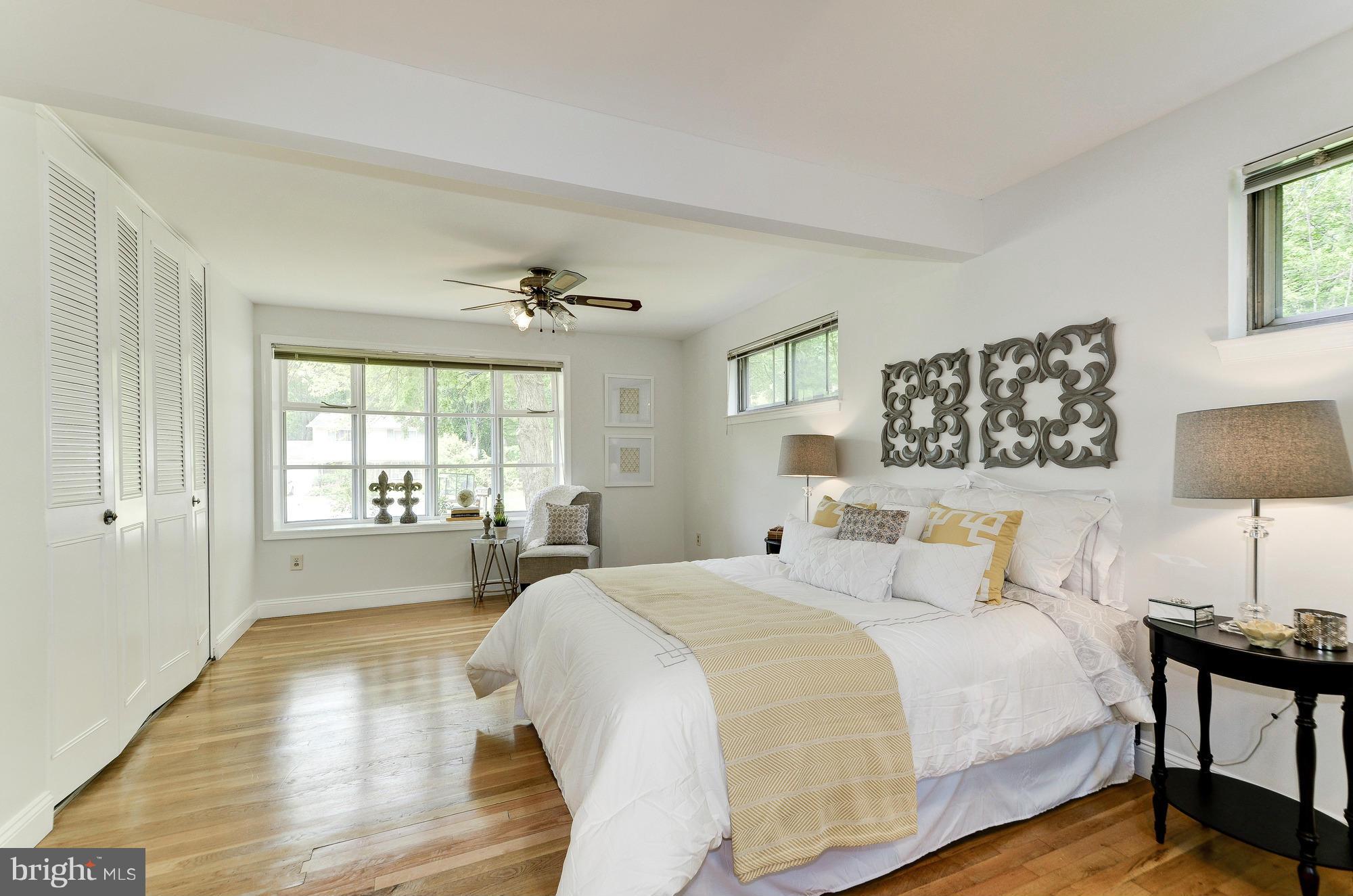 6803 Dante Court Springfield, VA 22152 - Photo 6 of 21 Bedroom (Master)