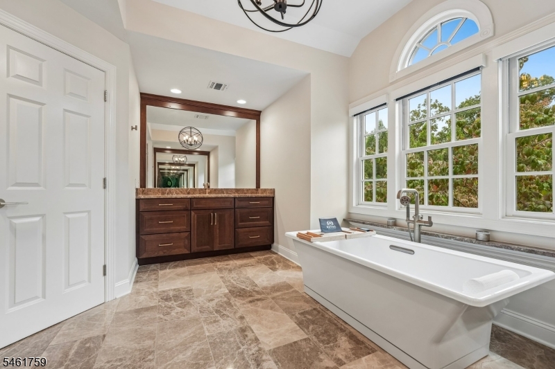 6 Combs Hollow Road Mendham, NJ 07945 - Photo 22 of 45 Gallery Image 22