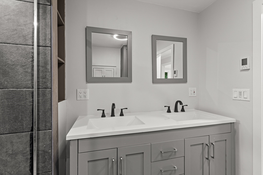 540 Bodwell Road Manchester, NH 03109 - Photo 22 of 42 Gallery Image 22