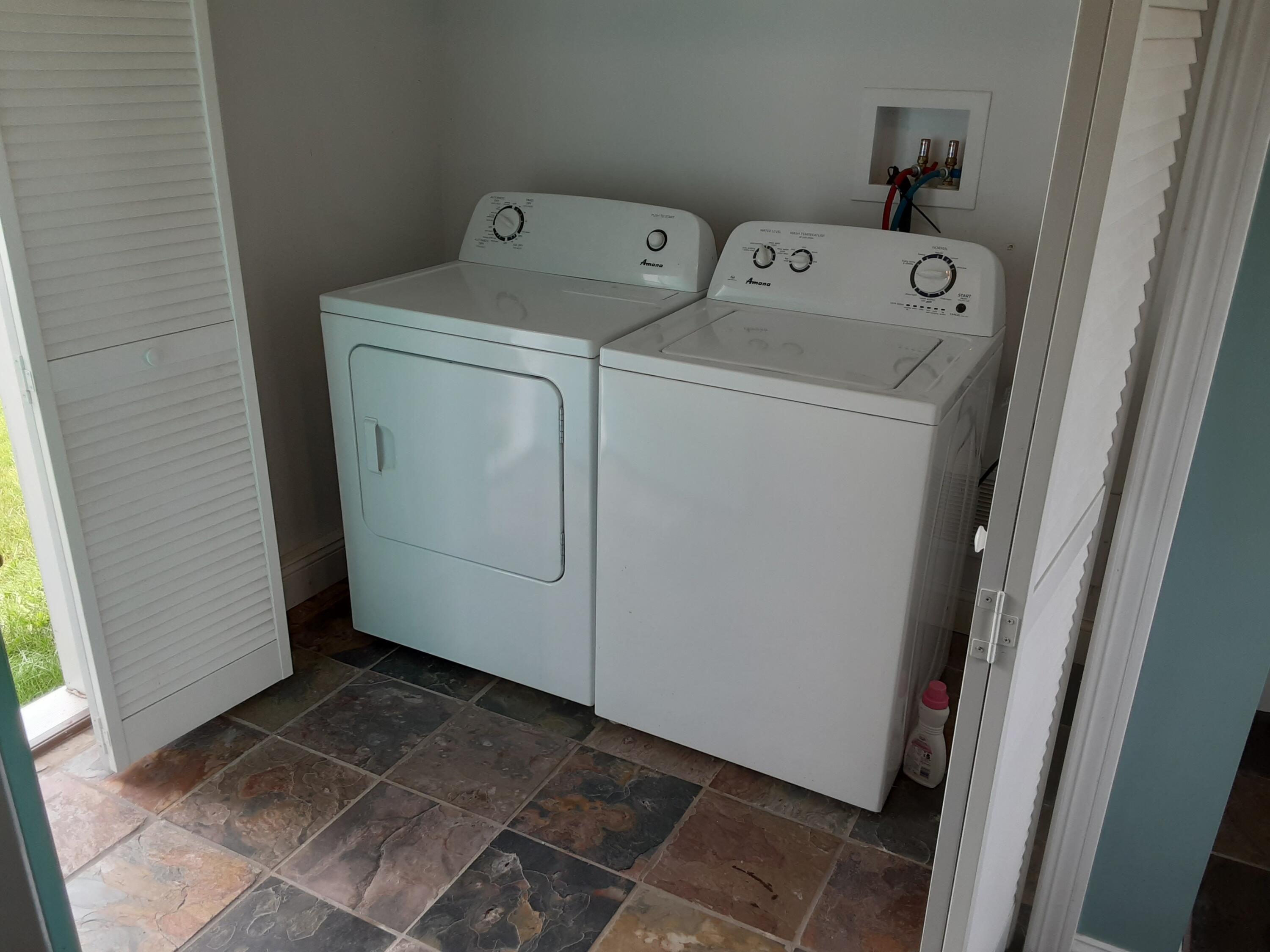 22 Rowe Road Palermo, ME 04354 - Photo 56 of 68 26_laundry