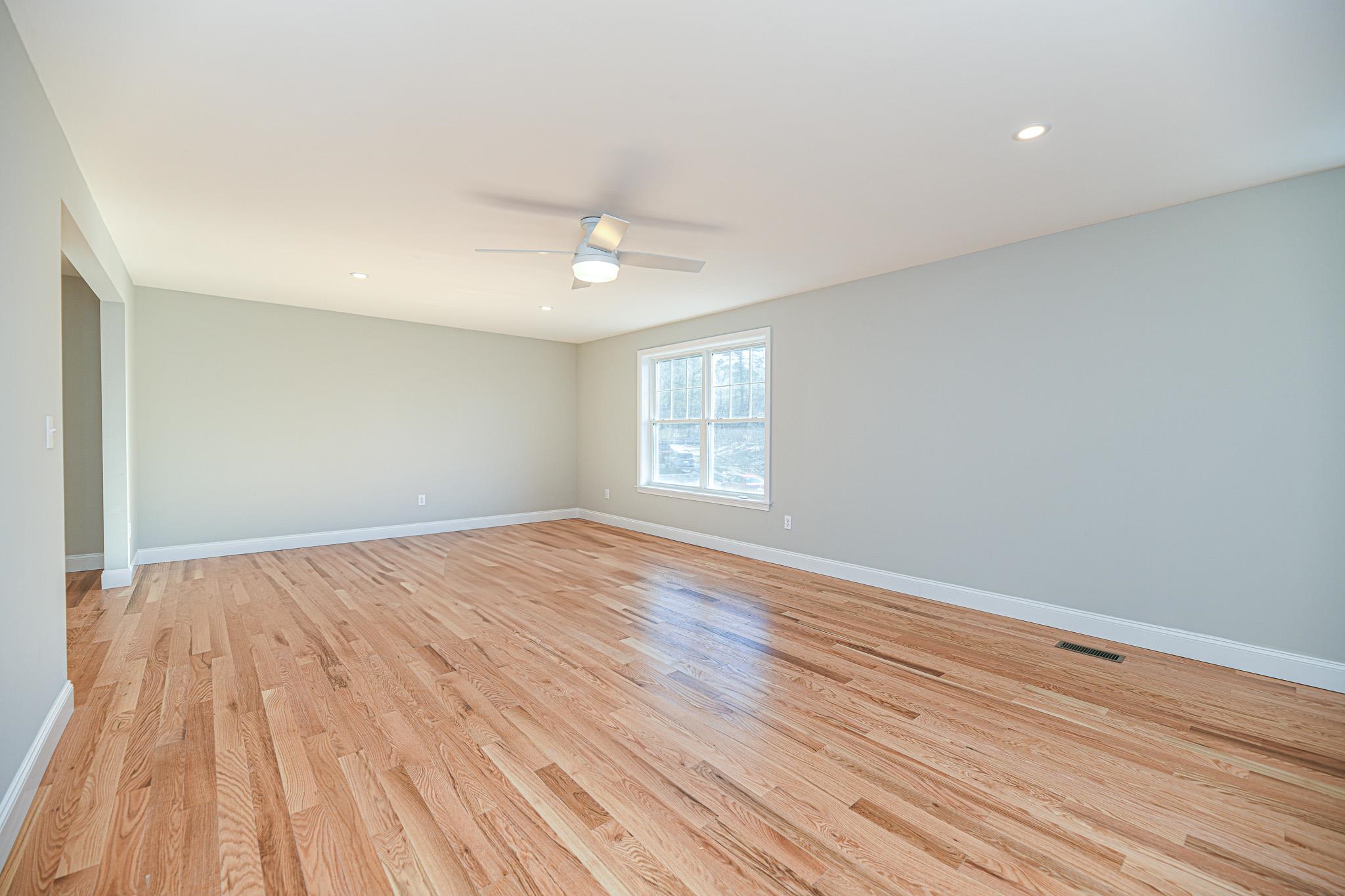 1 Delphi Way Londonderry, NH 03053 - Photo 20 of 37