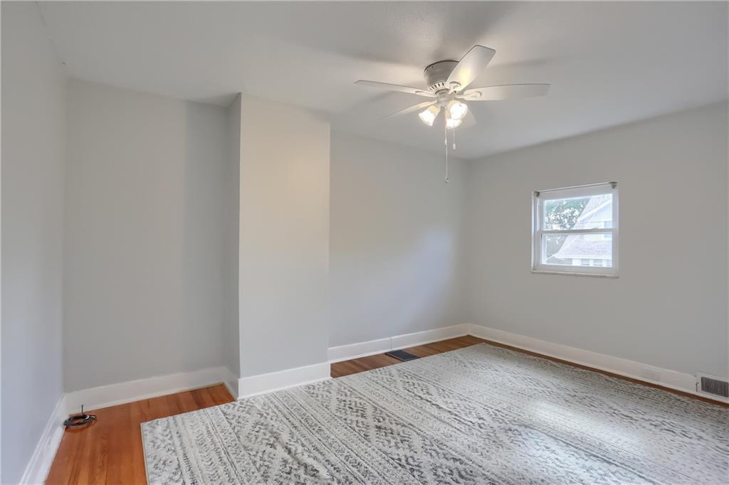 96 Ridgewood Avenue Pittsburgh, PA 15229 - Photo 24 of 41 Master Bedrrom
