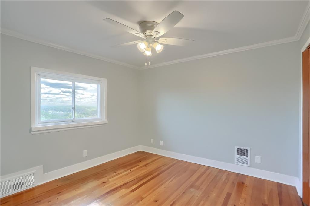 96 Ridgewood Avenue Pittsburgh, PA 15229 - Photo 27 of 41 Second Bedroom