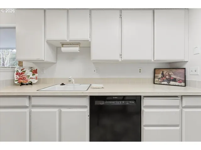 $305,000 | 12140 Southwest Camden Lane, Beaverton, OR 97008