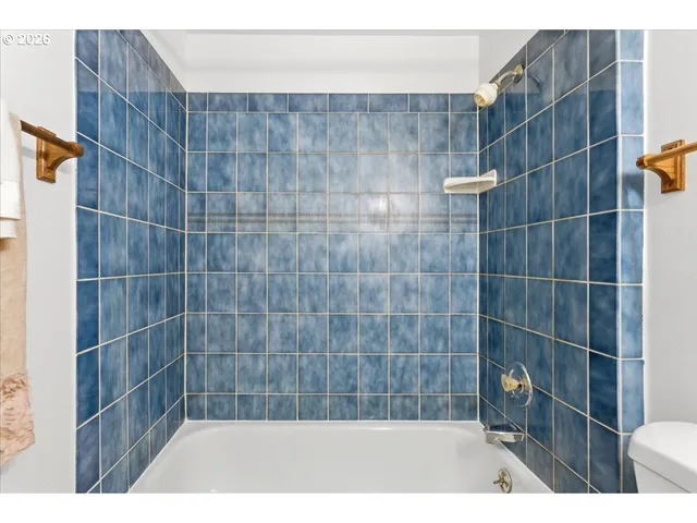 $305,000 | 12140 Southwest Camden Lane, Beaverton, OR 97008