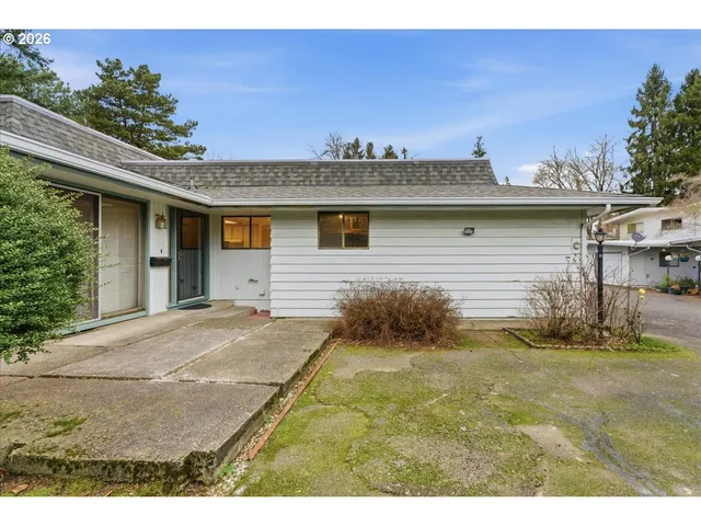 $305,000 | 12140 Southwest Camden Lane, Beaverton, OR 97008