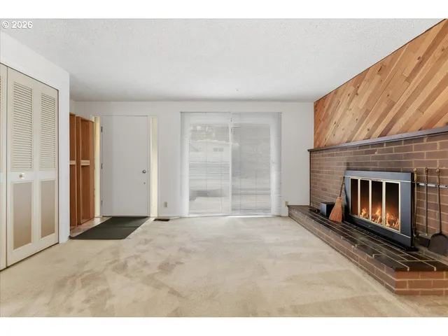 $305,000 | 12140 Southwest Camden Lane, Beaverton, OR 97008