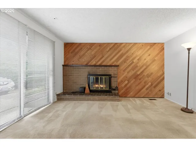 $305,000 | 12140 Southwest Camden Lane, Beaverton, OR 97008