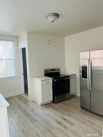 $2,950 | 399 Jane Street, Bridgeport, CT 06608