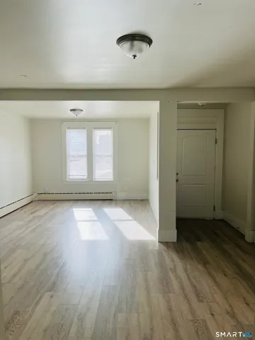 $2,950 | 399 Jane Street, Bridgeport, CT 06608