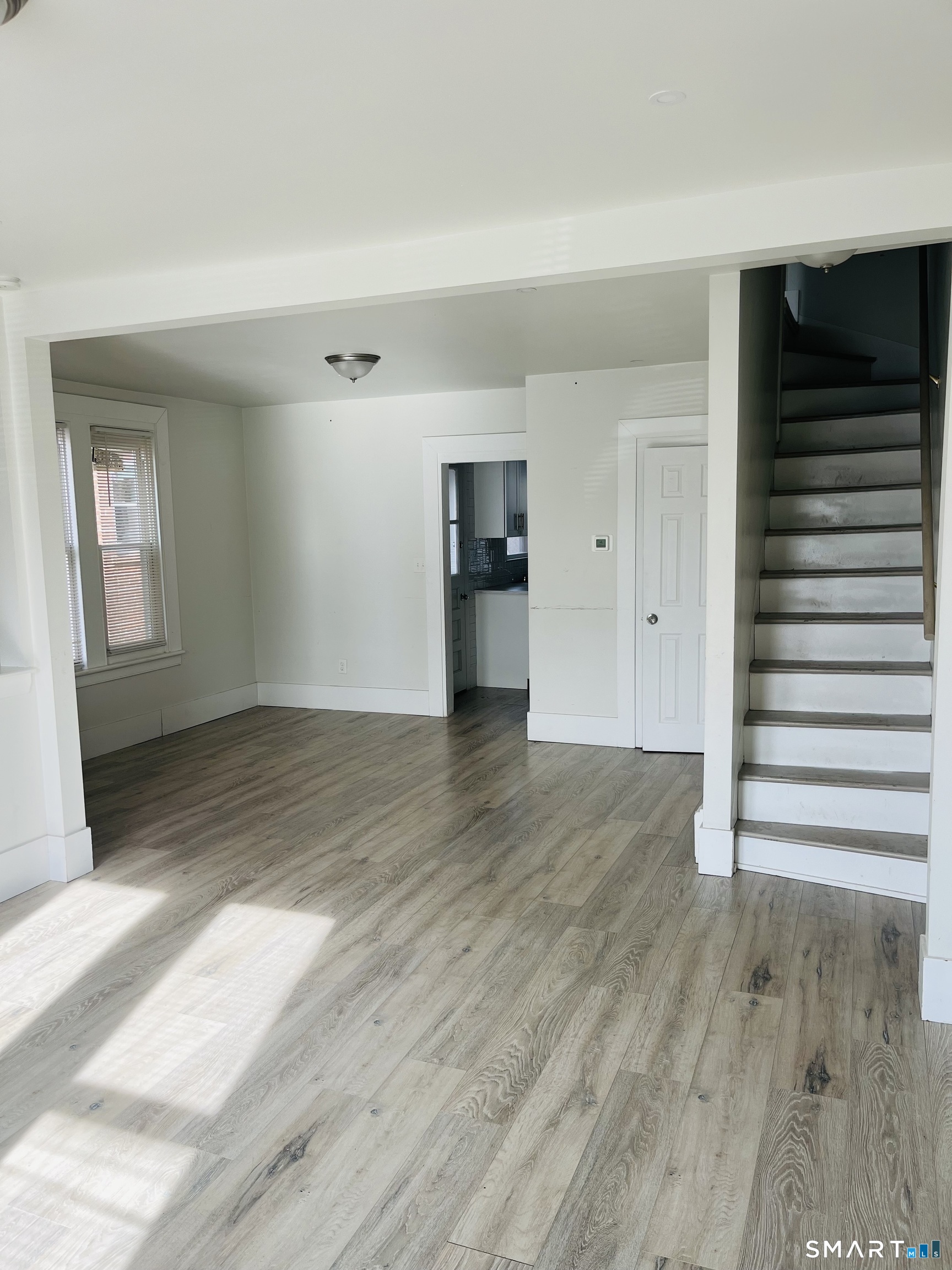 399 Jane Street Bridgeport, CT 06608 - Photo 5 of 11