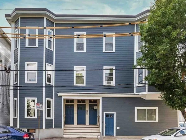 $689,900 | 58 Webster Avenue, Unit 1, Cambridge, MA 02141
