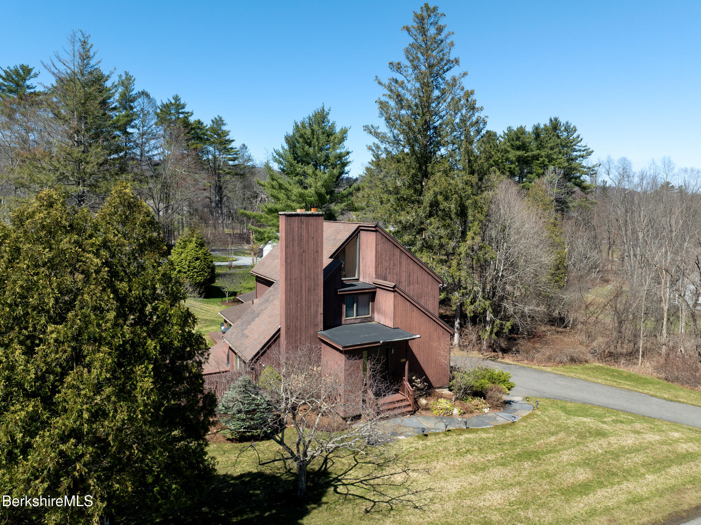 171 Knolls Road Williamstown, MA 01267 - Photo 25 of 26 171 The Knolls