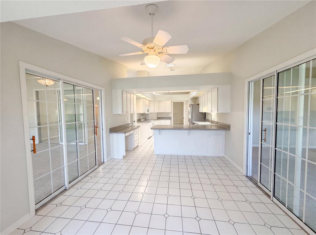 27305 Racquet Circle Leesburg, FL 34748 - Photo 10 of 28