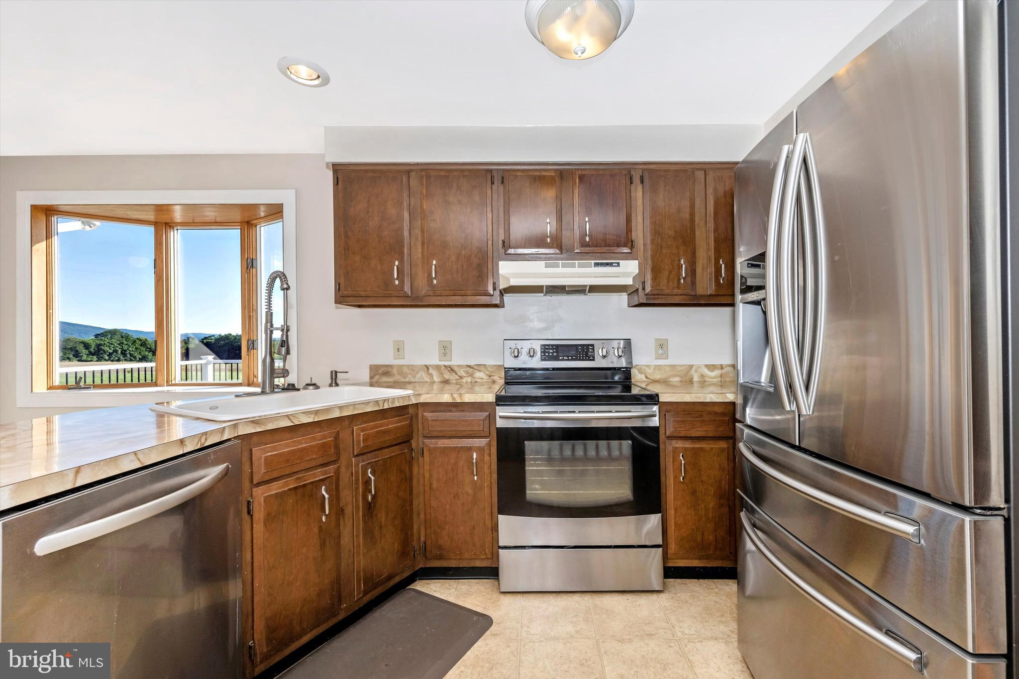 1820 Gapland Road Jefferson, MD 21755 - Photo 29 of 60 Kitchen