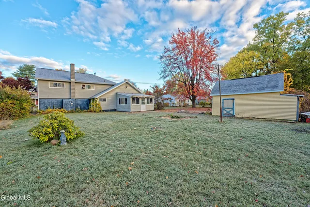 $197,700 | 318 Chiswell Road, Schenectady, NY 12304