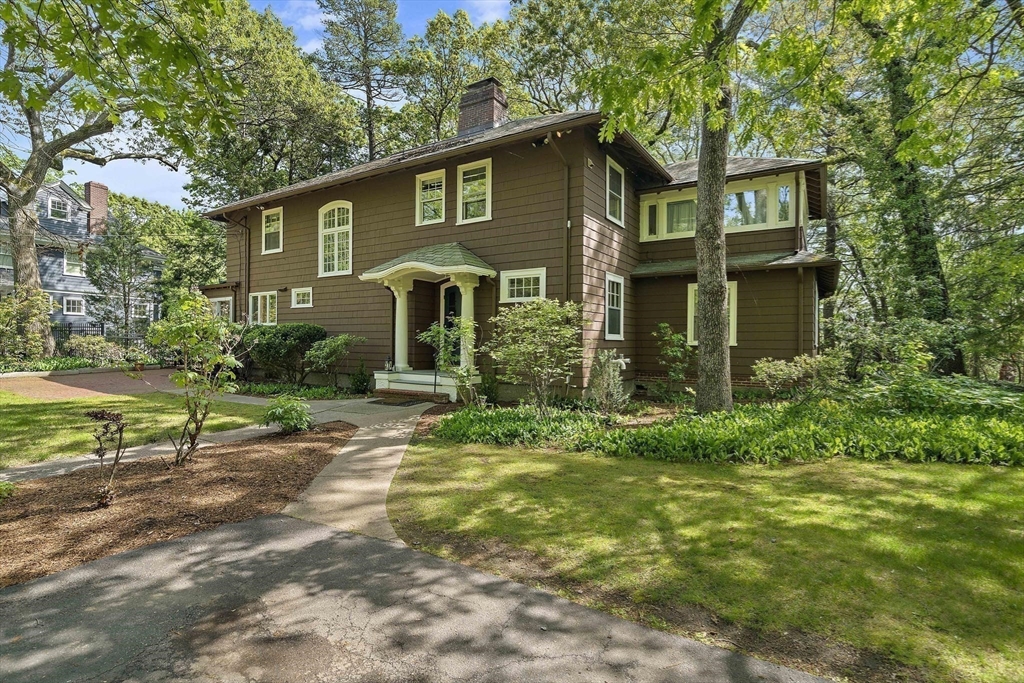 19 Ridge Road Waban, MA 02468 - Photo 1 of 34