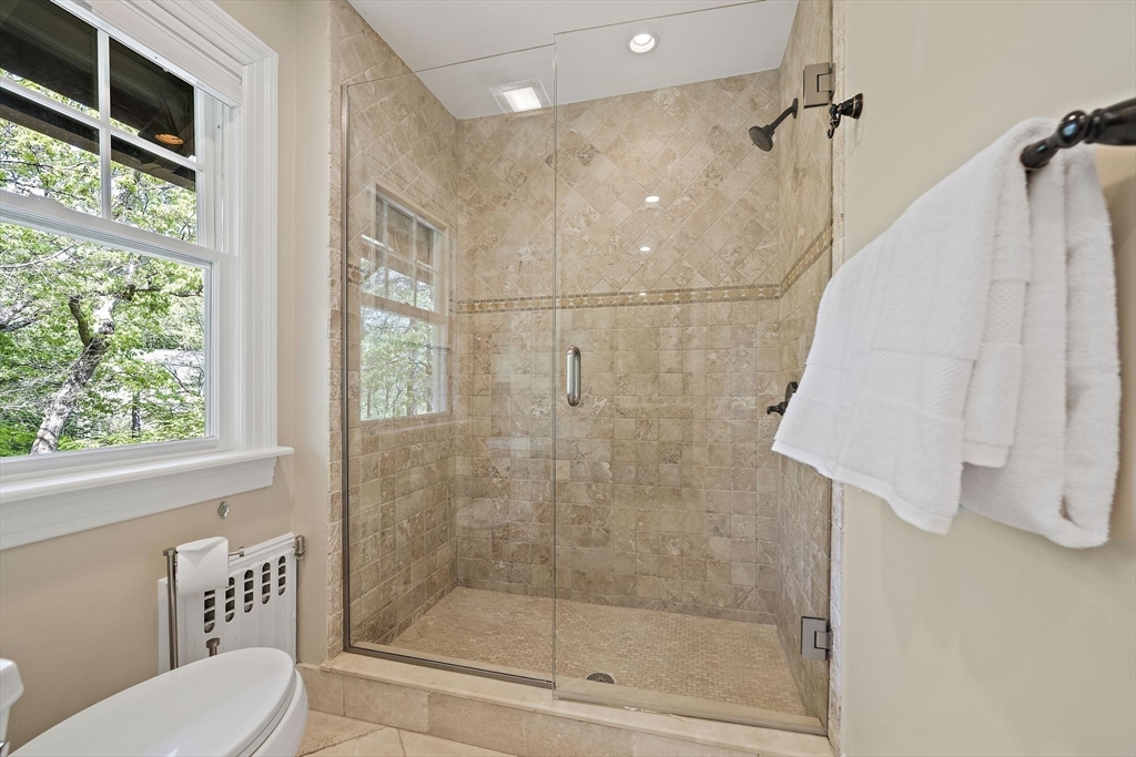 19 Ridge Road Waban, MA 02468 - Photo 16 of 34