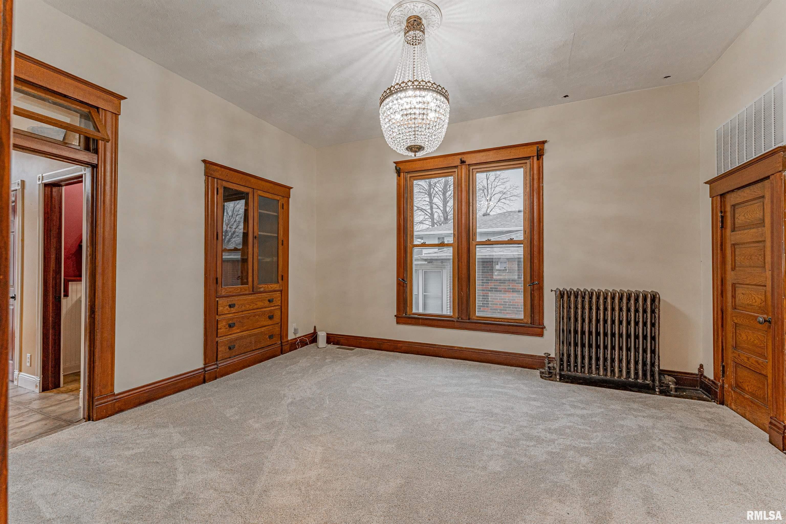 506 North Lafayette Street Mount Pulaski, IL 62548 - Photo 14 of 59