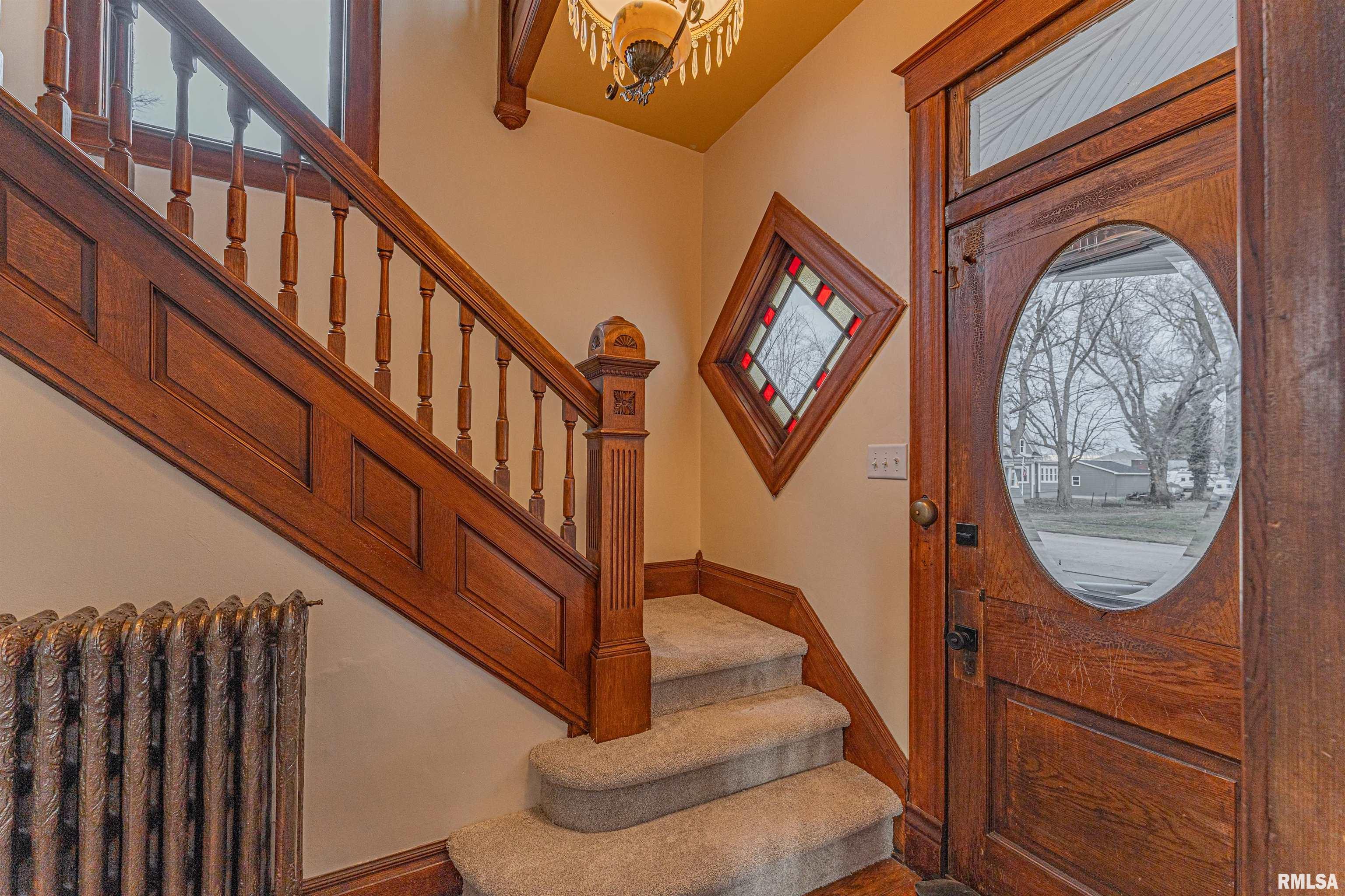 506 North Lafayette Street Mount Pulaski, IL 62548 - Photo 7 of 59