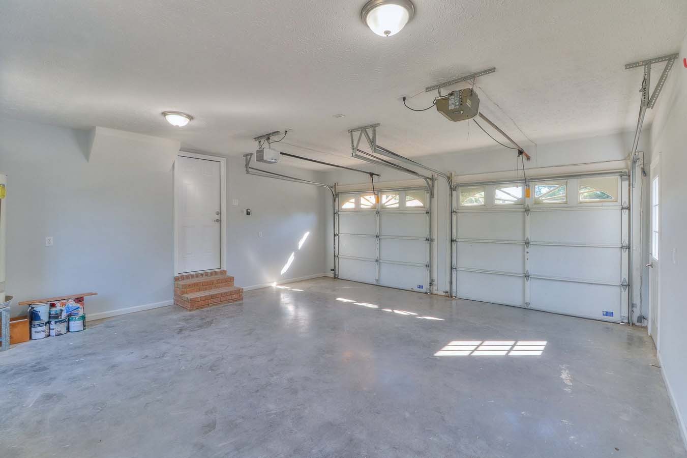2891 Sulphur Springs Road Murfreesboro, TN 37129 - Photo 28 of 31 a view of a room with gym equipment
