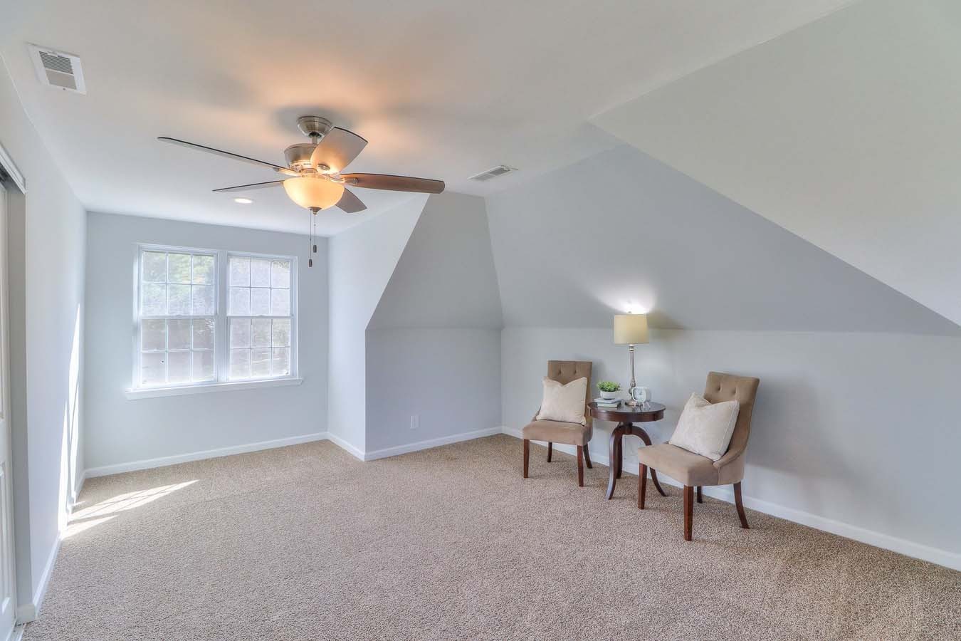 2891 Sulphur Springs Road Murfreesboro, TN 37129 - Photo 29 of 31 a living room with furniture and a window