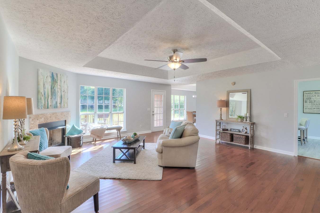 2891 Sulphur Springs Road Murfreesboro, TN 37129 - Photo 9 of 31 a living room with furniture and a wooden floor