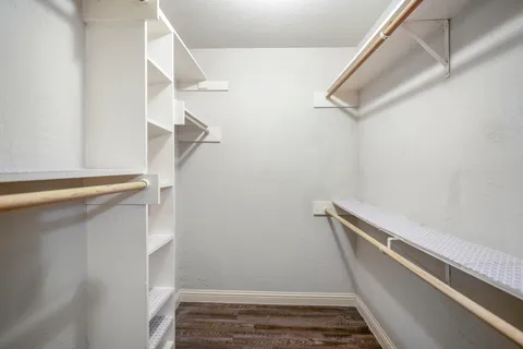 a view of utility room