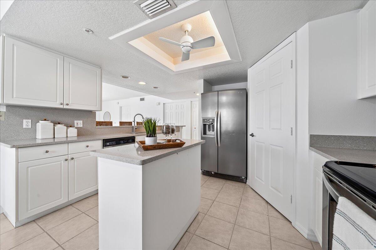 100 Riverside Drive, Unit 201 Cocoa, FL 32922 - Photo 9 of 31 Kitchen